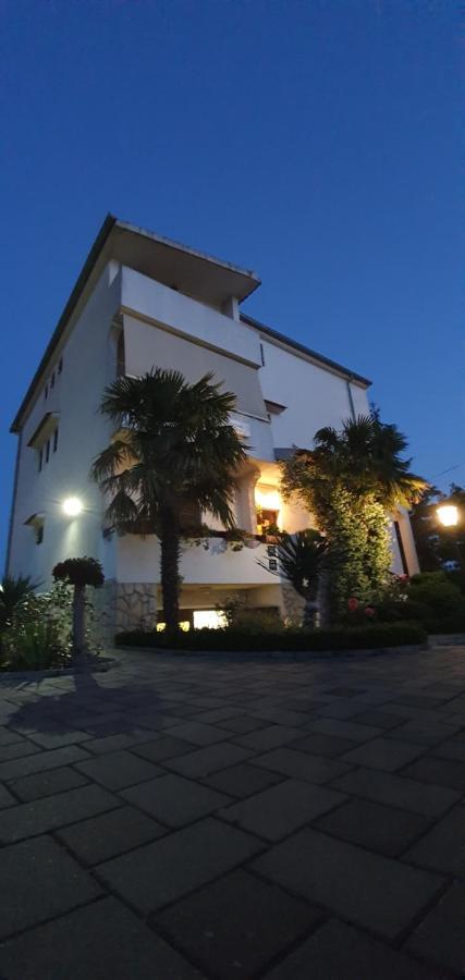 Apartments Sime Sukošan エクステリア 写真