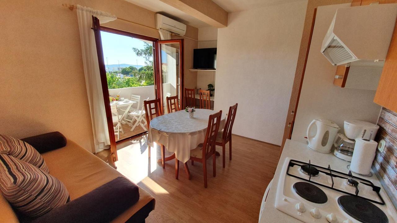 Apartments Sime Sukošan エクステリア 写真