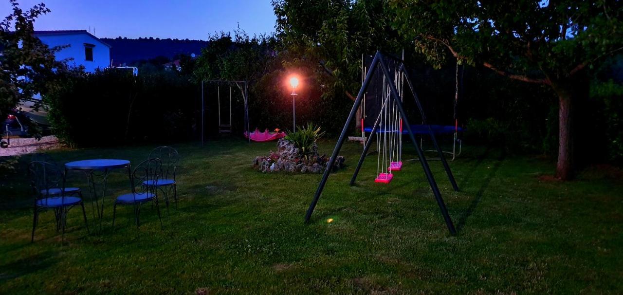 Apartments Sime Sukošan エクステリア 写真